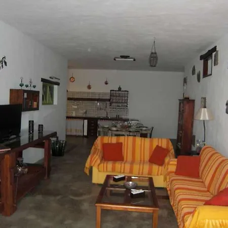 Sleeps 5 Wifi 아파트